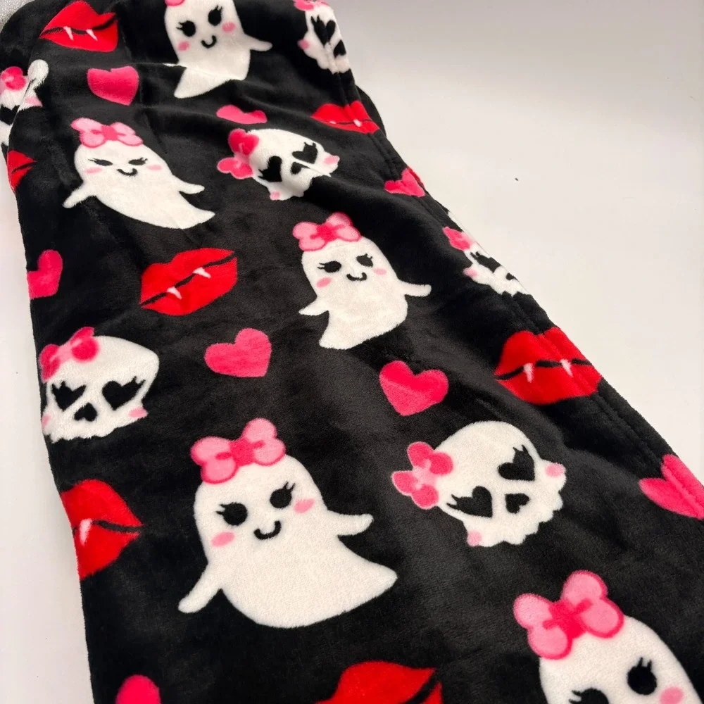 Betsey Johnson Halloween Ghost Skull Vampire Lips Plush Throw Blanket 50x70